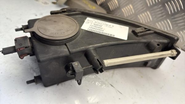 Anti brouillard droit (feux) CADILLAC BLS Diesel - Image 5