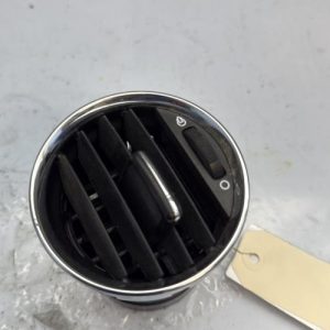 Aerateur tableau de bord PEUGEOT 308 1 SW PHASE 2 BREAK Diesel - Image 1
