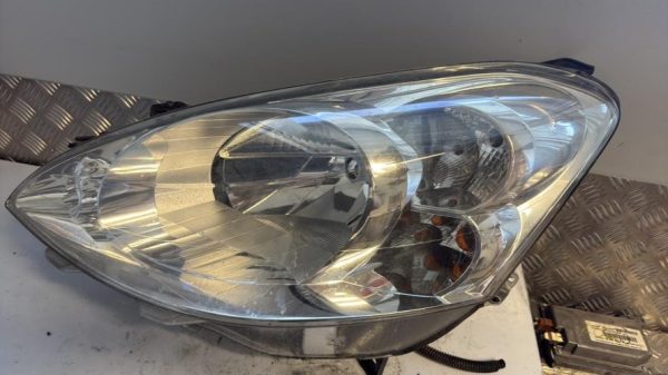 Optique avant principal gauche (feux)(phare) PEUGEOT PARTNER 2 PHASE 1 Diesel - Image 1