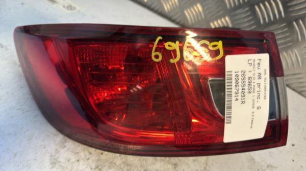 Feu arriere principal gauche (feux) RENAULT CLIO 4 PHASE 1 Essence - Image 1