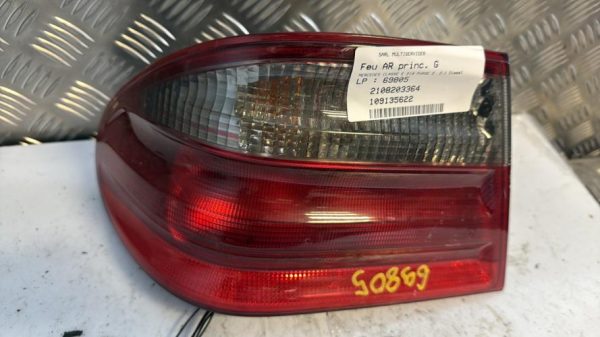 Feu arriere principal gauche (feux) MERCEDES CLASSE E 210 PHASE 2 Diesel - Image 2