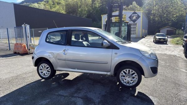 Aile avant gauche RENAULT TWINGO 2 PHASE 1 Essence - Image 2