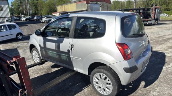 Aile avant gauche RENAULT TWINGO 2 PHASE 1 Essence - Image 4