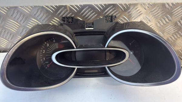 Compteur RENAULT CLIO 4 PHASE 1 Diesel - Image 1