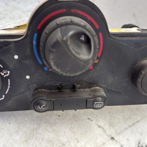 Commande chauffage RENAULT CLIO 3 PHASE 1 Essence - Image 1