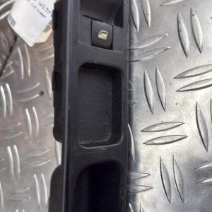 Interrupteur de leve vitre avant droit PEUGEOT 207 PHASE 2 Diesel - Image 1