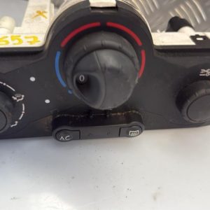 Commande chauffage RENAULT CLIO 3 PHASE 2 Diesel - Image 1