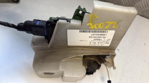 Serrure avant gauche VOLKSWAGEN POLO 4 PHASE 1 Diesel - Image 1