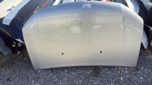 Capot DACIA SANDERO 2 PHASE 1 Essence - Image 1
