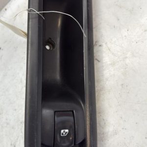 Interrupteur de leve vitre avant droit RENAULT CLIO 3 PHASE 1 Diesel - Image 1