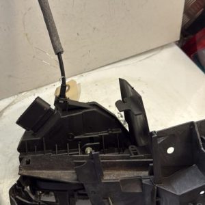 Serrure avant gauche FORD FOCUS 3 PHASE 2 Diesel - Image 1