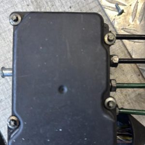 Bloc ABS (freins anti-blocage) RENAULT CLIO 3 PHASE 1 Diesel - Image 1