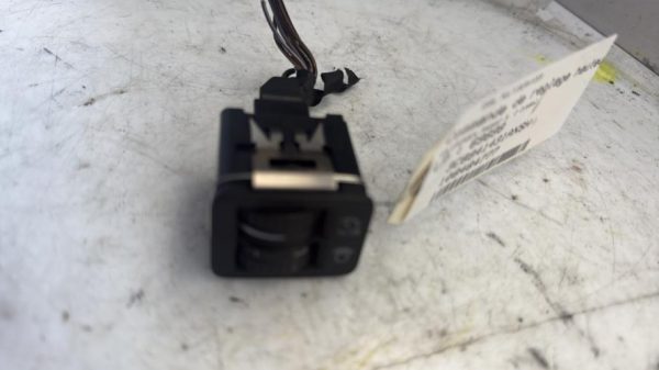 Commande de reglage hauteur de phare VOLKSWAGEN PASSAT 5 Diesel - Image 1