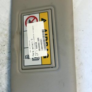 Pare soleil droit RENAULT CLIO 4 PHASE 2 Essence - Image 1