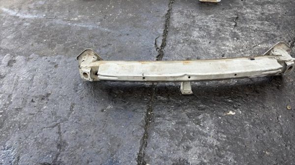 Renfort pare choc avant (traverse) HONDA JAZZ 3 Essence - Image 1