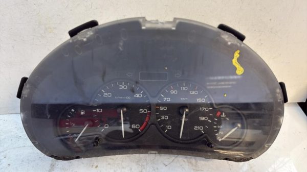 Compteur PEUGEOT 206 PHASE 1 Diesel - Image 2