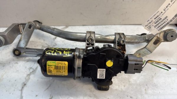 Moteur essuie glace avant RENAULT CLIO 4 PHASE 2 Essence - Image 2