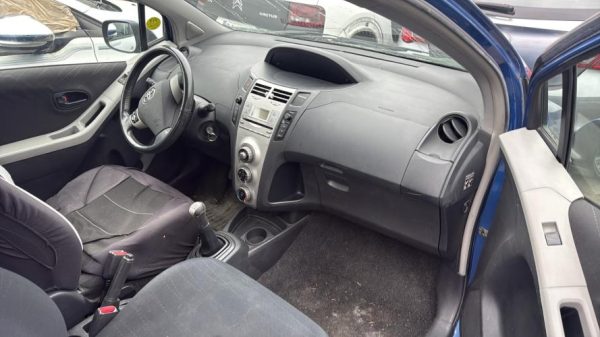 Retroviseur gauche TOYOTA YARIS 2 PHASE 1 Essence - Image 8