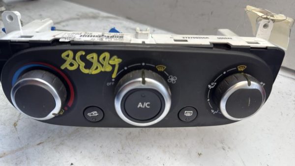 Commande chauffage RENAULT CLIO 4 PHASE 2 Essence - Image 1