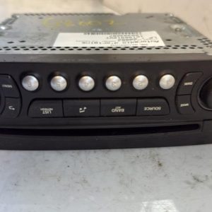 Autoradio d'origine CITROEN C3 2 PHASE 2 Essence - Image 1