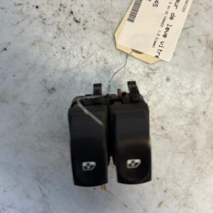 Interrupteur de leve vitre avant gauche RENAULT CLIO 3 PHASE 2 Diesel - Image 1