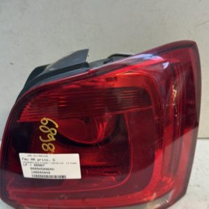Feu arriere principal droit (feux) VOLKSWAGEN POLO 5 PHASE 1 Diesel - Image 1