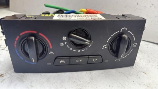 Commande chauffage PEUGEOT 207 PHASE 1 Diesel - Image 1