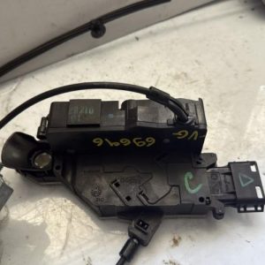 Serrure avant gauche RENAULT CLIO 3 PHASE 2 Diesel - Image 1
