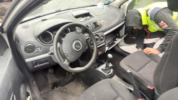 Serrure avant gauche RENAULT CLIO 3 PHASE 2 Diesel - Image 8