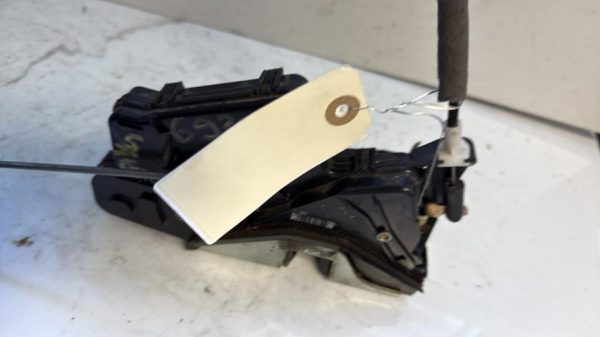 Serrure avant gauche BMW SERIE 3 E46 PHASE 1 Diesel - Image 1