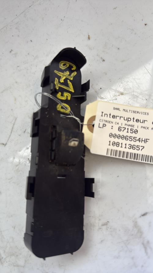 Interrupteur de leve vitre avant droit CITROEN C4 1 PHASE 1 Diesel - Image 1