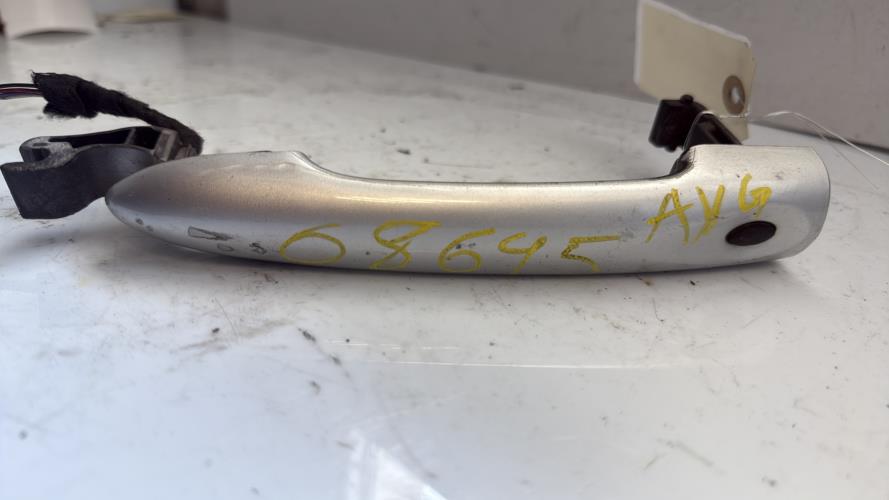 Poignee porte avant gauche RENAULT MEGANE 3 PHASE 1 Diesel - Image 4