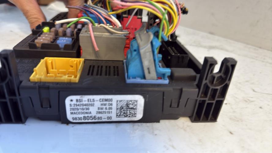 Boitier BSI PEUGEOT 308 2 PHASE 2 Essence - Image 2