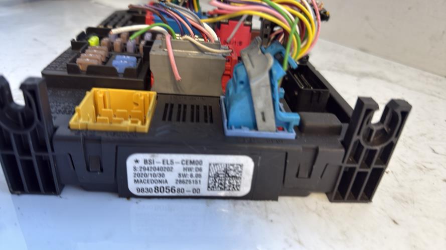 Boitier BSI PEUGEOT 308 2 PHASE 2 Essence - Image 3