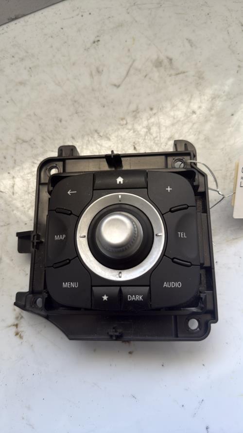 Commande GPS RENAULT MEGANE 3 PHASE 3 Diesel - Image 2