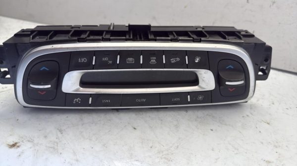 Commande chauffage RENAULT MEGANE 3 PHASE 3 Diesel - Image 1