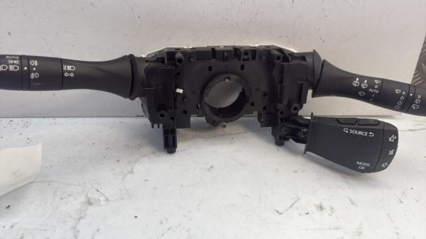 Commodo phare RENAULT MEGANE 4 PHASE 2 Diesel/Hybride - Image 6