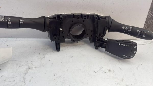 Commodo phare RENAULT MEGANE 4 PHASE 2 Diesel/Hybride - Image 7
