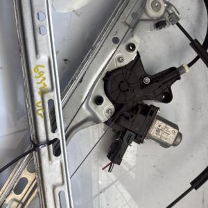 Leve vitre electrique avant gauche RENAULT MEGANE 4 PHASE 2 Diesel/Hybride - Image 1