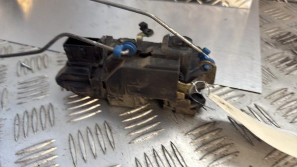 Serrure avant gauche CITROEN BERLINGO 1 PHASE 1 Diesel - Image 4