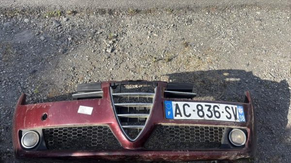 Pare choc avant ALFA ROMEO 159 Diesel - Image 2