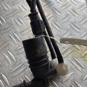 Pompe lave glace avant PEUGEOT 5008 1 PHASE 1 Diesel - Image 1