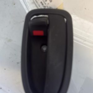Poignee interieur avant droit HYUNDAI MATRIX PHASE 1 Essence - Image 1