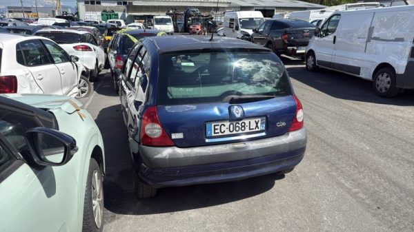 Feu arriere principal droit (feux) RENAULT CLIO 2 PHASE 2 Diesel - Image 5
