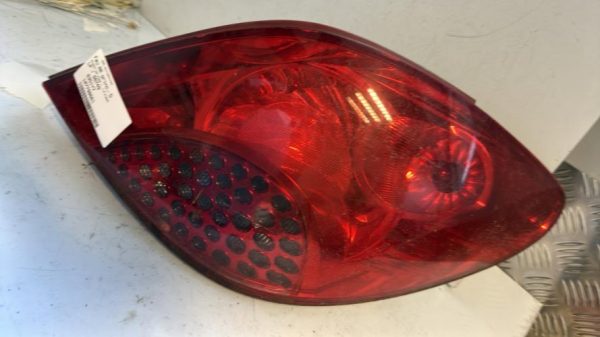 Feu arriere principal droit (feux) PEUGEOT 207 PHASE 1 Diesel - Image 1
