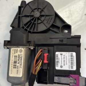 Moteur leve vitre avant gauche VOLKSWAGEN TOURAN 1 PHASE 1 Diesel - Image 1