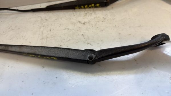 Bras essuie glace avant gauche NISSAN QASHQAI 1 PHASE 1 Diesel - Image 3
