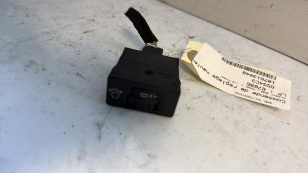 Commande de reglage hauteur de phare PEUGEOT 3008 1 PHASE 1 Diesel - Image 1