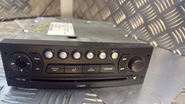 Autoradio d'origine CITROEN C3 PICASSO PHASE 1 Diesel - Image 1