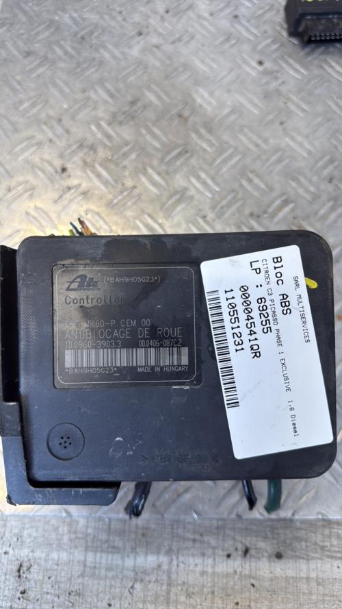 Bloc ABS (freins anti-blocage) CITROEN C3 PICASSO PHASE 1 Diesel - Image 2
